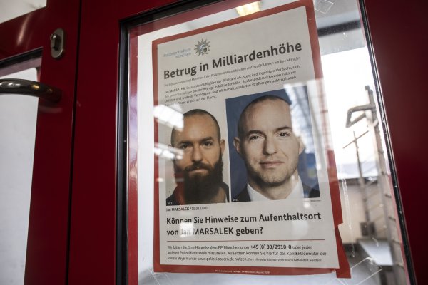 Príbeh najhľadanejšieho muža sveta: Jan Marsalek a&nbsp;jeho bohatstvo, zrada, špionáž a&nbsp;útek do Ruska