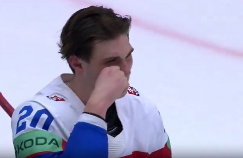 Slafkovský sa pobil, posmieval, ale aj ukázal sebareflexiu. Cehlárik a&nbsp;Nemec hovoria, ako sa zmenil