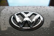 Šíria sa správy o veľkom prepúšťaní vo Volkswagene. Také horúce to nebude