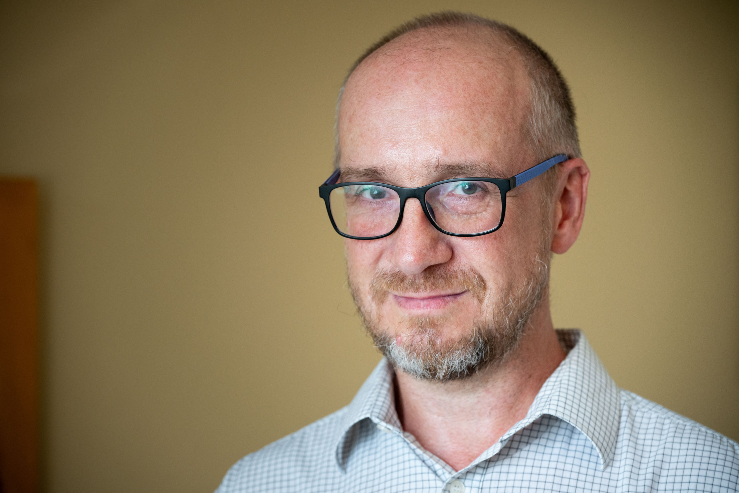 Psychológ Cagáň: Ak by sme presne vedeli, po akom objeme sĺz sa nám uľaví, plakali by sme viac a&nbsp;ľahšie