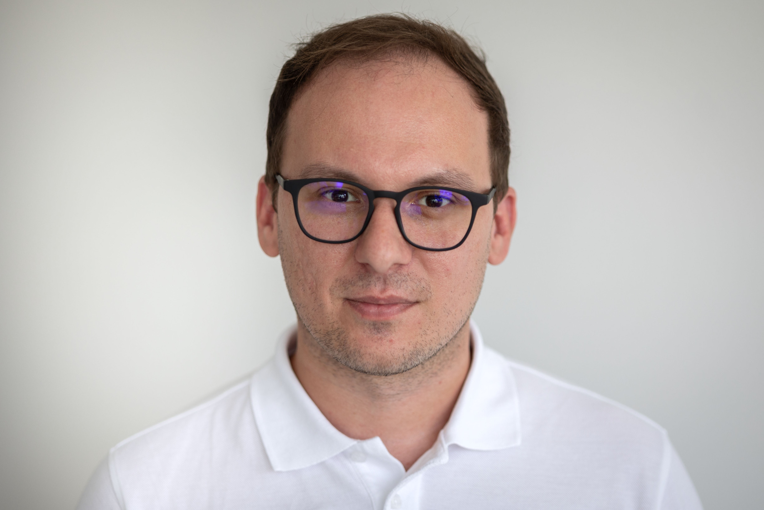 Záchranár Andrej Barborka: Duševné zranenia môžu byť rovnako vážne ako fyzické. Preto učím psychologickú prvú pomoc