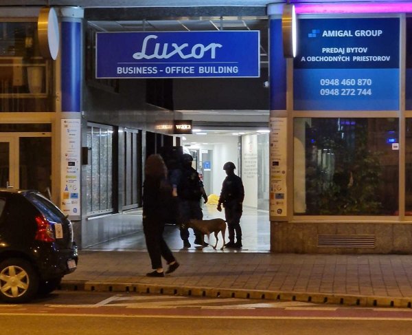 V&nbsp;okresnej organizácii Smeru sa tešia z&nbsp;razie v&nbsp;bratislavskom podniku. Budeme pokračovať, odkazuje finančná správa