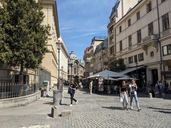 Nikdy s&nbsp;Ukrajinou, nikdy za Európsku úniu. Ako sa z&nbsp;tradične antiruského Rumunska stala bašta kremeľskej propagandy