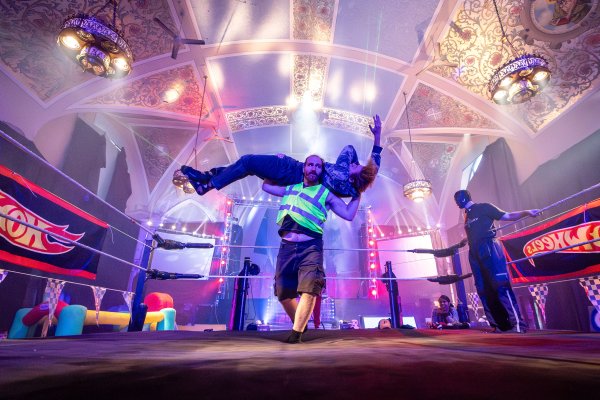 Ako sa mení Amerika: V&nbsp;Hazletone starých imigrantov nahradili noví a&nbsp;v&nbsp;bývalom slovenskom kostole sa robí wrestling