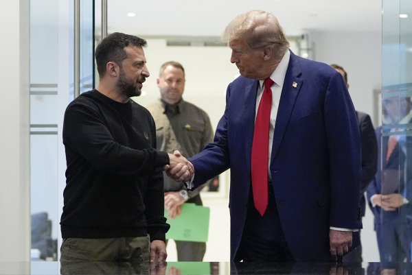 Zelenskyj sa snaží získať Trumpa zaujímavými návrhmi. Napríklad prístupom k&nbsp;ukrajinským prírodným zdrojom