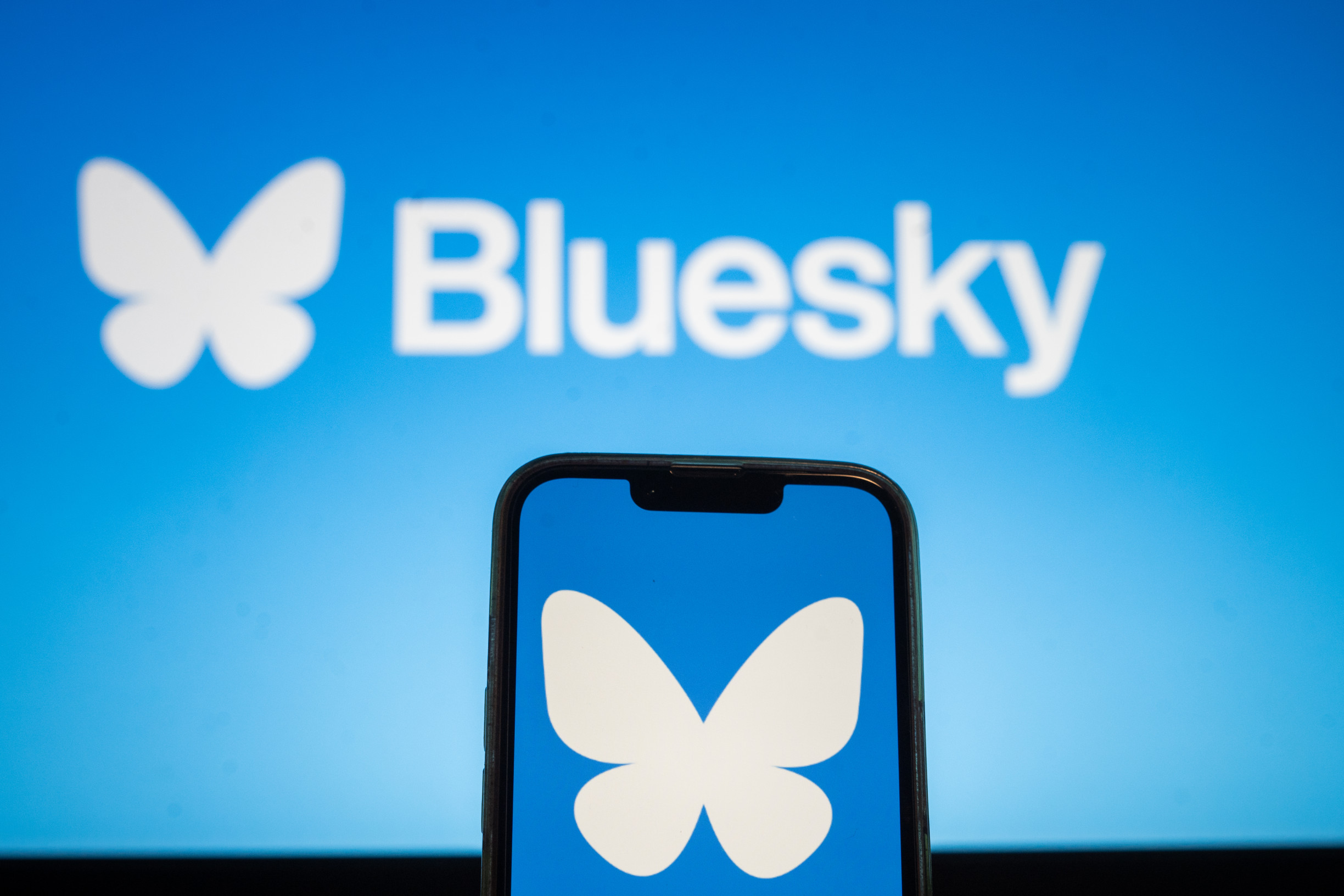 Naberá milión ľudí denne. Prečo sa Bluesky stalo miestom pre ľudí, ktorým chýba starý Twitter