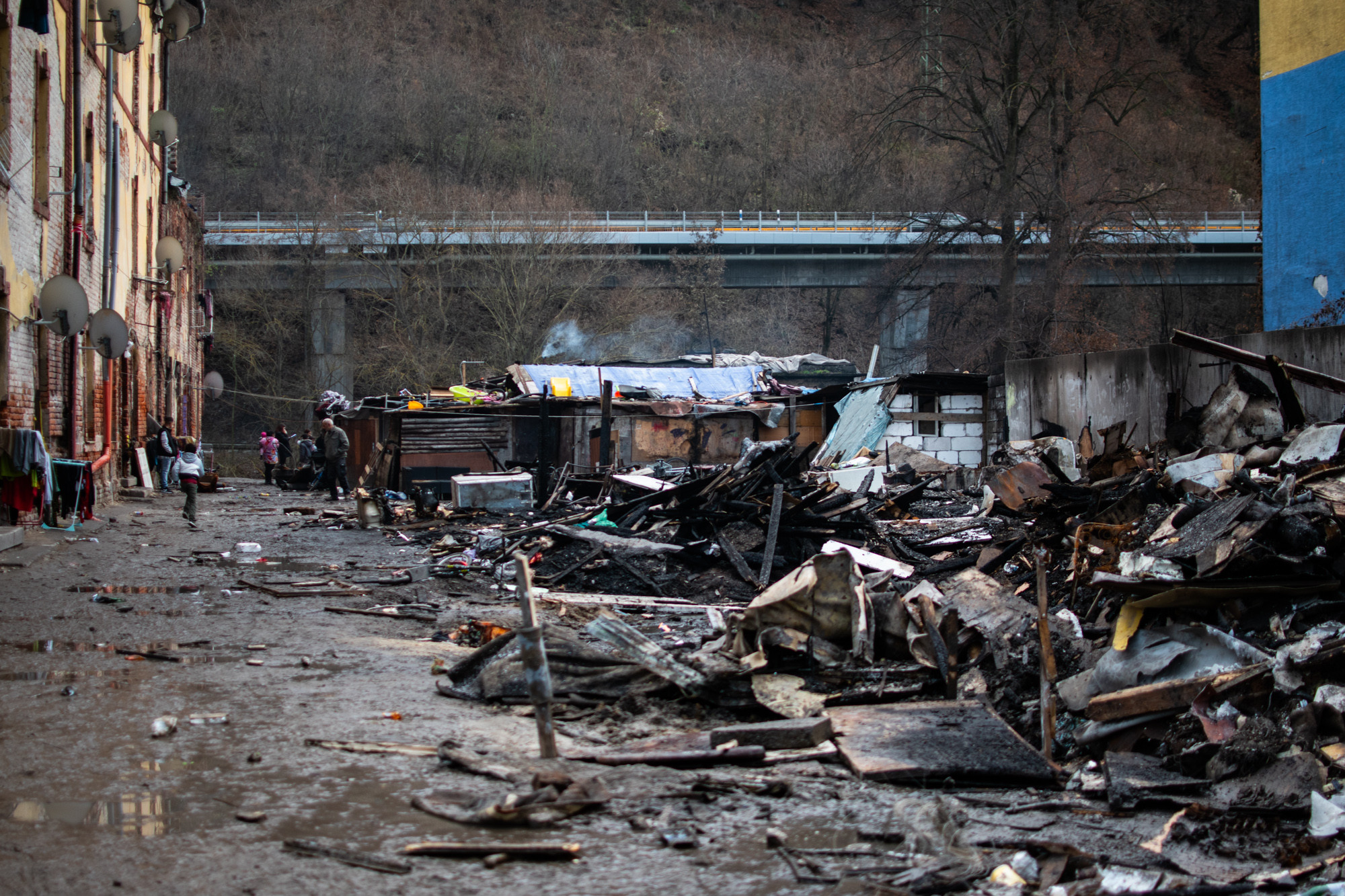 Piatim rodinám zhoreli príbytky a&nbsp;veľa rozruchu to nespôsobilo. Prišli sme o&nbsp;všetko, deti sa v&nbsp;noci budia vydesené (reportáž)
