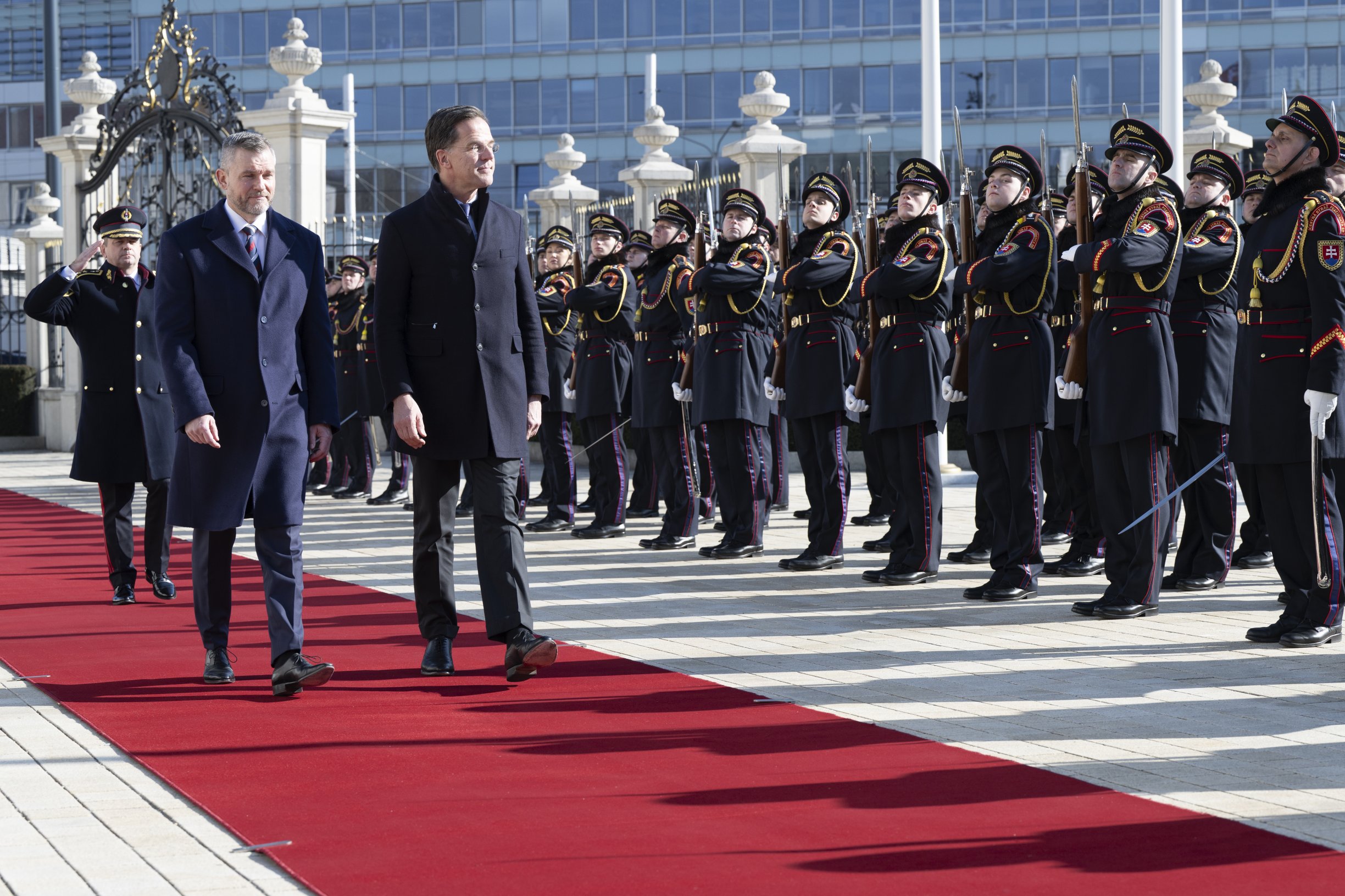 Fico escaped behind the new allies, Pellegrini Chabo comforted the old - diary n - News Directory 3