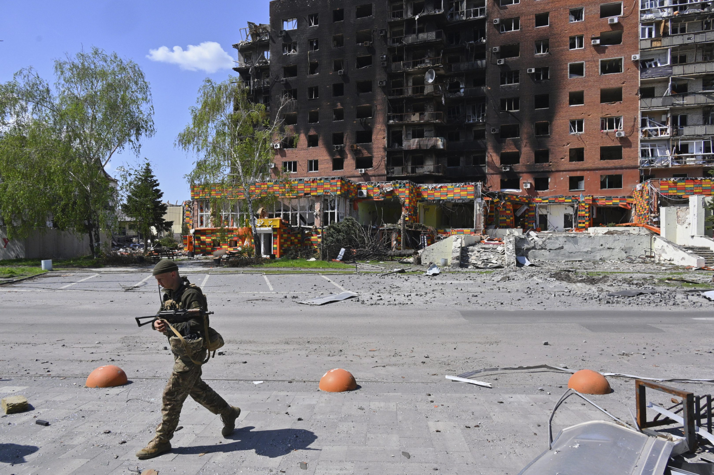 Vývoj bojov (1243. deň): Situácia pri Pokrovsku je kritická, Rusi majú na dosah dôležitú zásobovaciu cestu