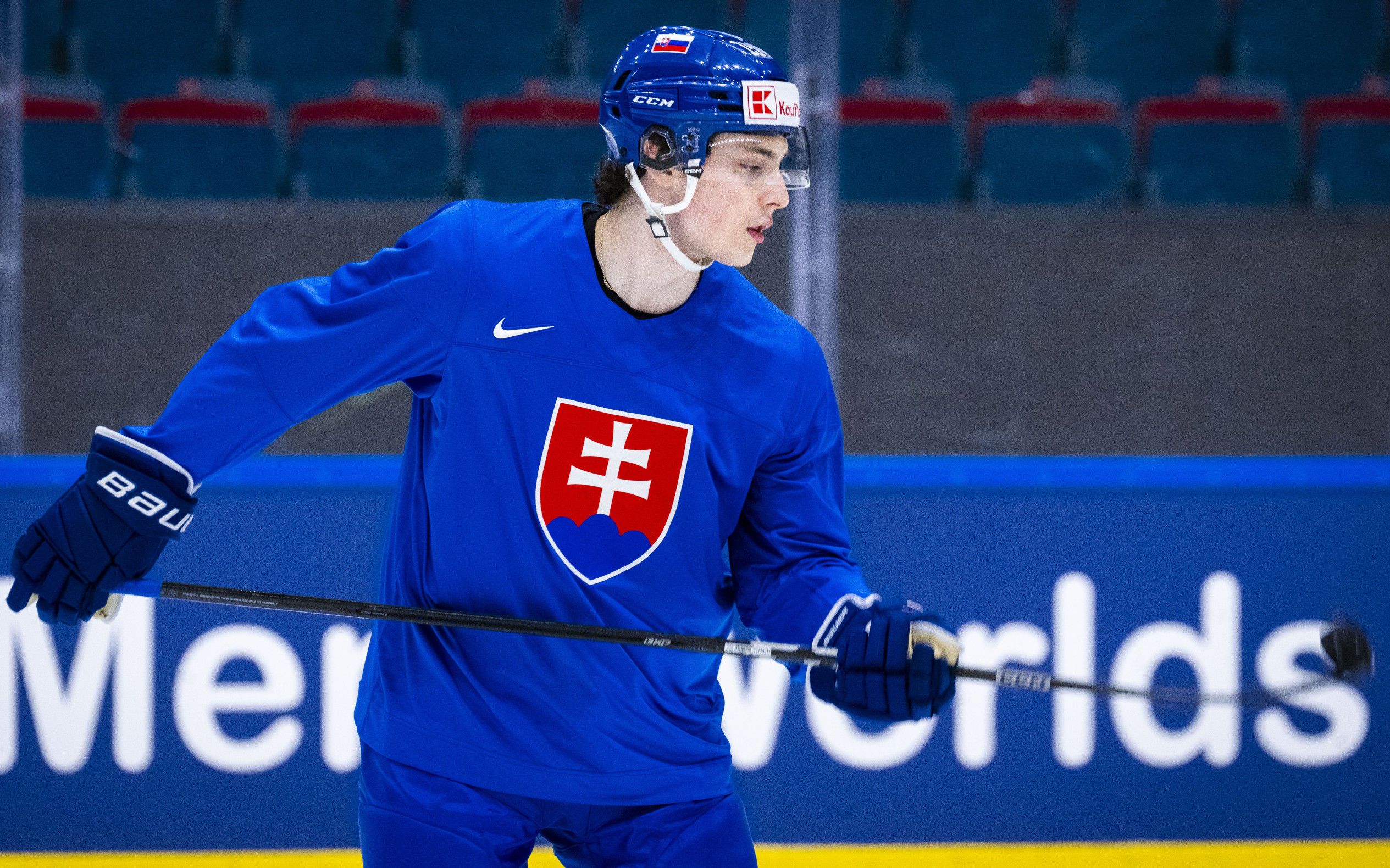 Prečo Országh nechal Dvorského na tribúne? Má devätnásť, nerobme z neho spasiteľa, vraví tréner