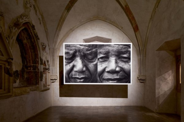 V&nbsp;SNG bude najdrahšia výstava súčasného umenia v&nbsp;histórii. Nový riaditeľ podpísal zmluvu za 285-tisíc eur