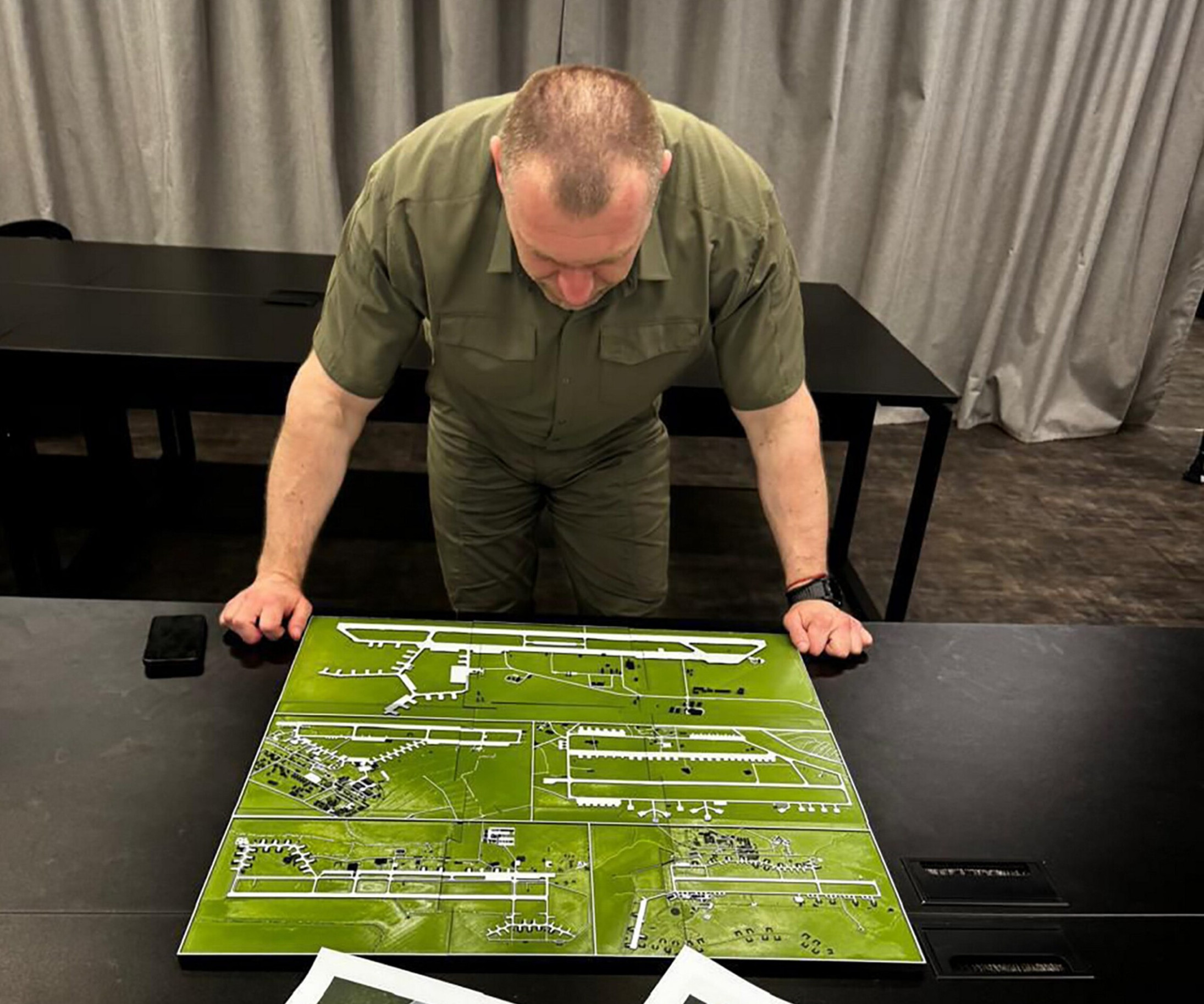 Je to náš Pearl Harbor, píšu blogeri o&nbsp;ukrajinskom útoku na ruské bombardéry. Kremeľ aj jeho médiá mlčia