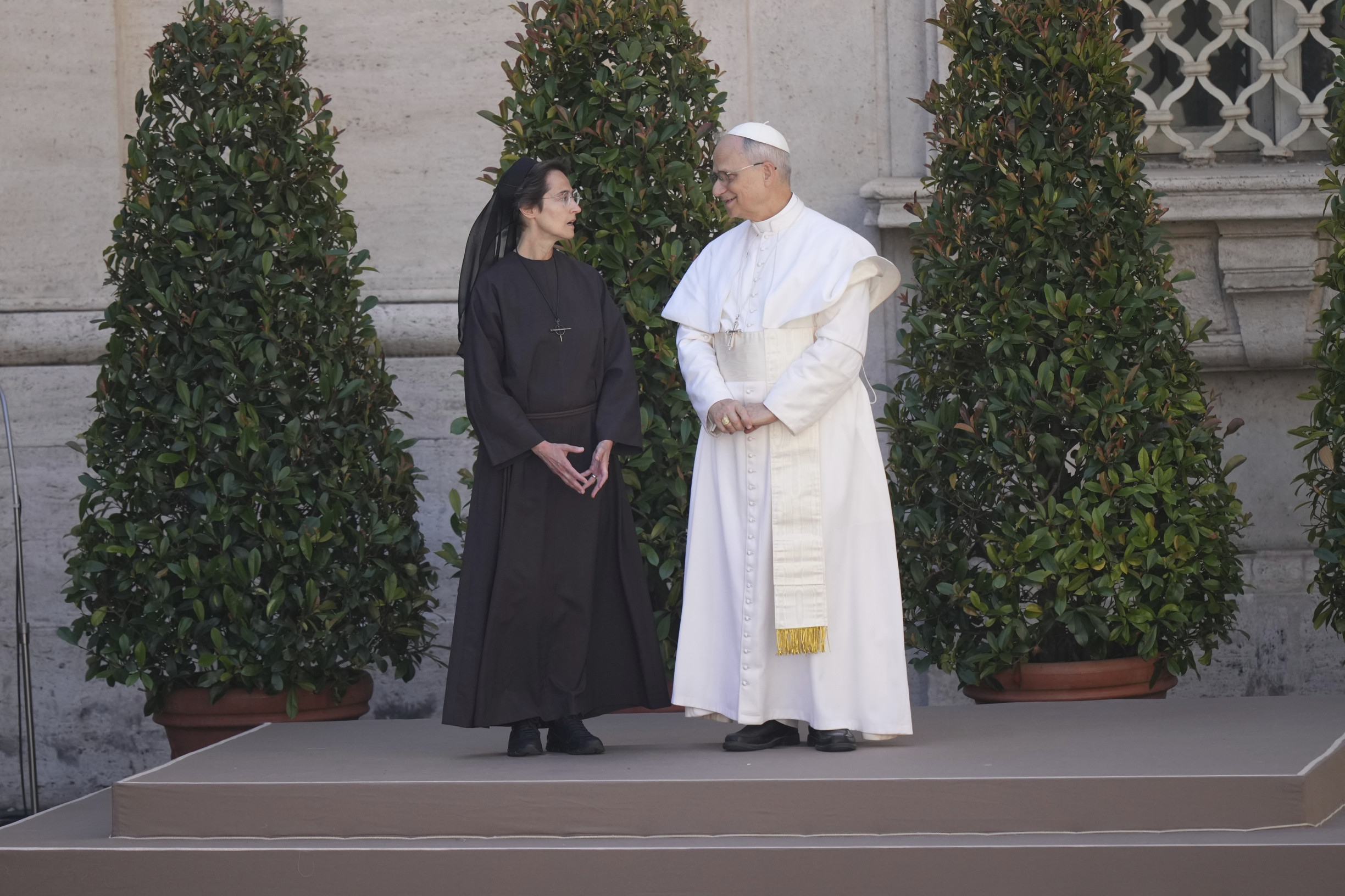 Viac žien v riadení Vatikánu i cirkvi. Lev XIV. pokračuje vo Františkovej reformnej línii