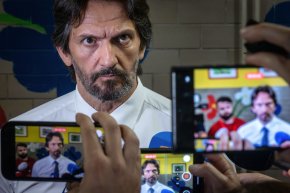 Newsfilter: Multitalent Kaliňák jednou rukou kupuje tatrovky, druhou organizuje dielne hlaholiky