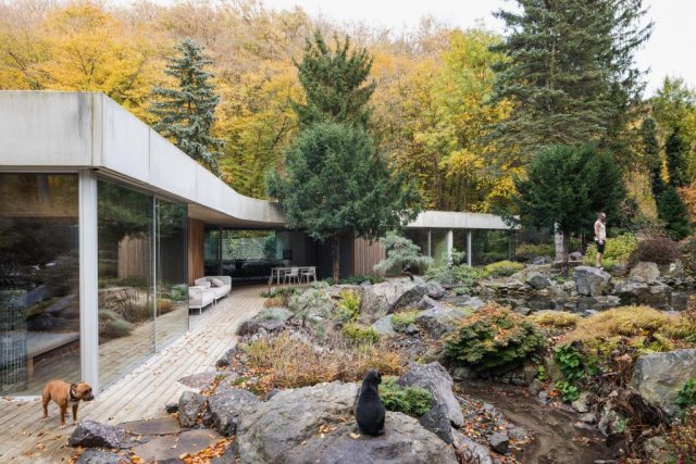 Dom Banánka v Banke od ateliéru Paulíny Hovorka Architekti. Foto – Matej Hakár