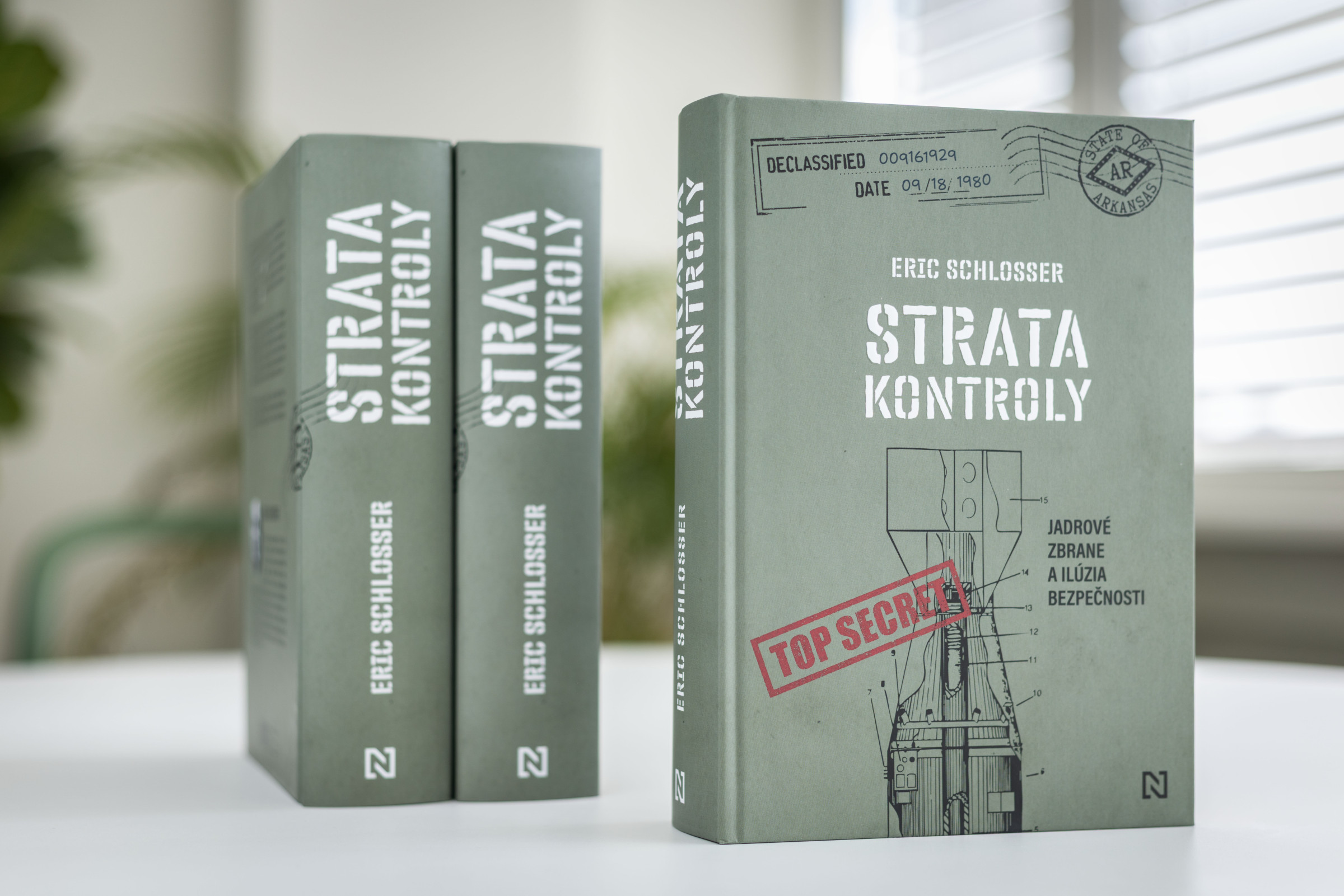 EKNIHA. Strata kontroly