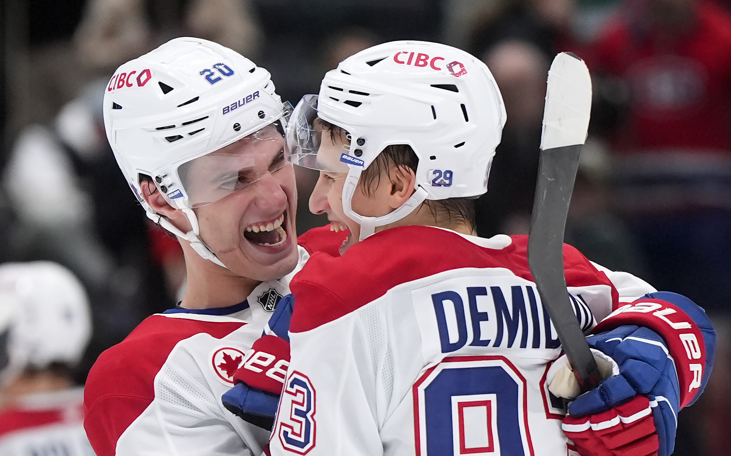 Ráno s NHL: Slafkovský kazil prihrávky a tréner ho prvý raz nahradil Demidovom. Tak málo hral naposledy pred rokom