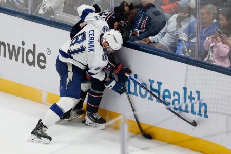 Tampa by potrebovala viac hráčov ako Černák. Pokročilé štatistiky naznačujú, prečo sa nedarí plniť plán