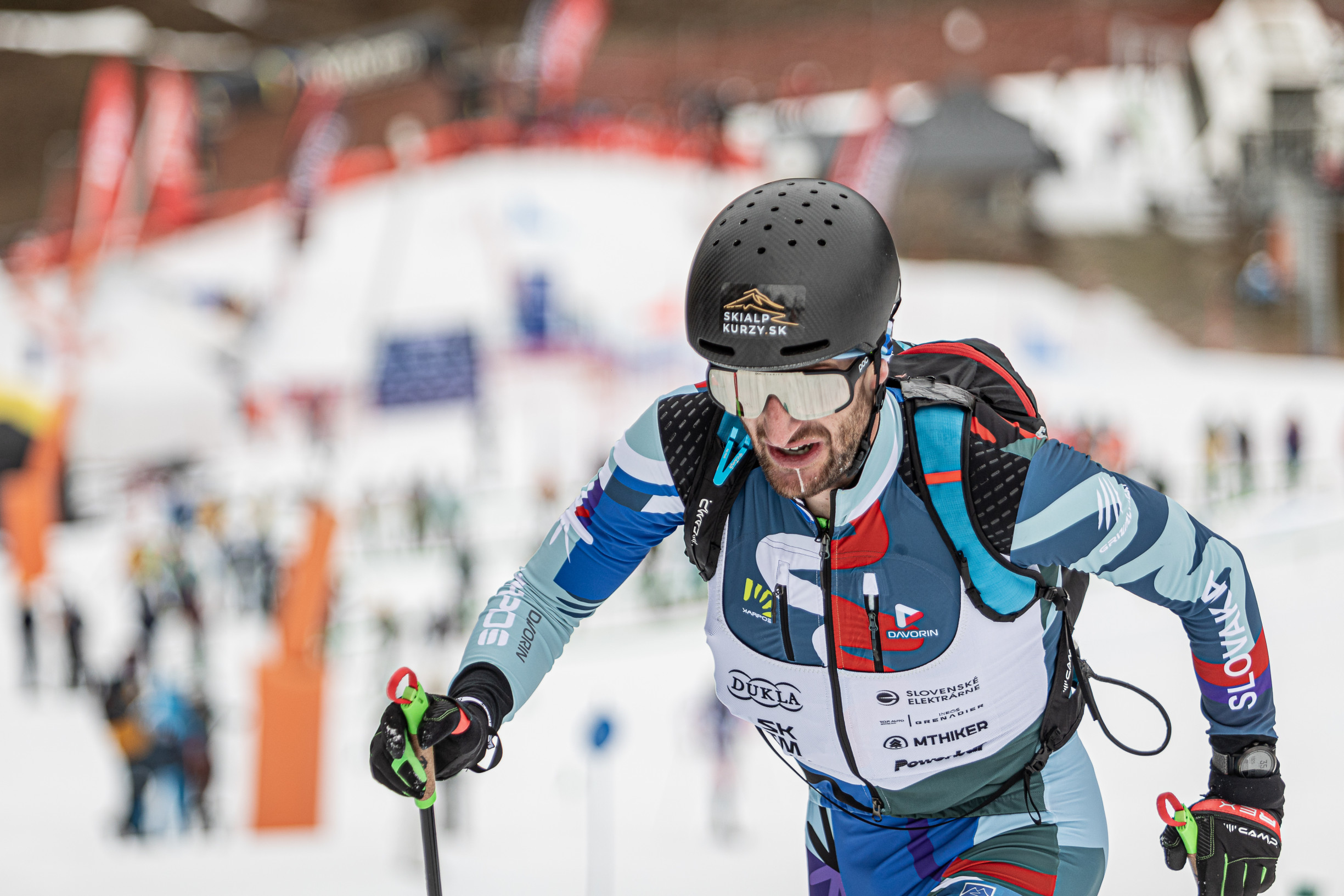 Skialpinistu Šiarnika chcú po kvalifikácii na olympiádu späť v Dukle. Len ak prepustia Végha, vraví