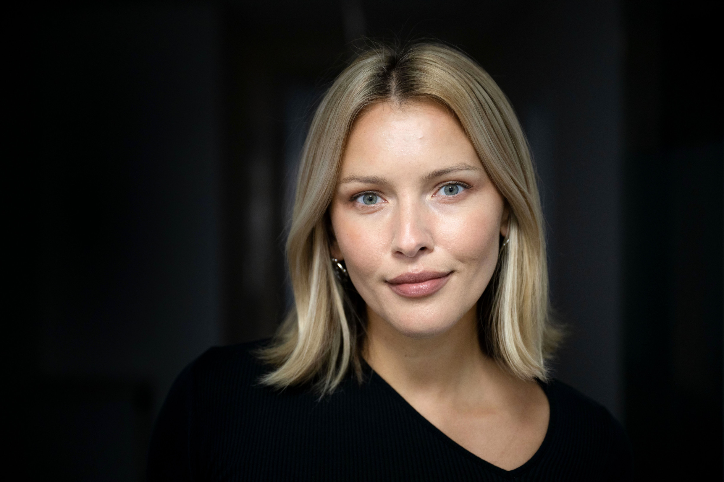 Môj vzhľad mi otvoril veľa dvier, no zároveň preň spochybňovali môj intelekt, hovorí novinárka Bartošová