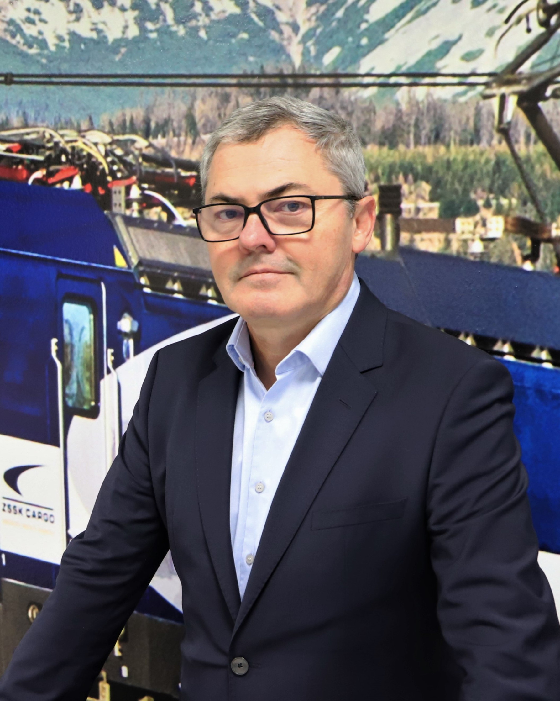 Ďalšia veľká štátna firma v&nbsp;problémoch. V&nbsp;nenápadnom Cargu môžu skončiť stovky ľudí