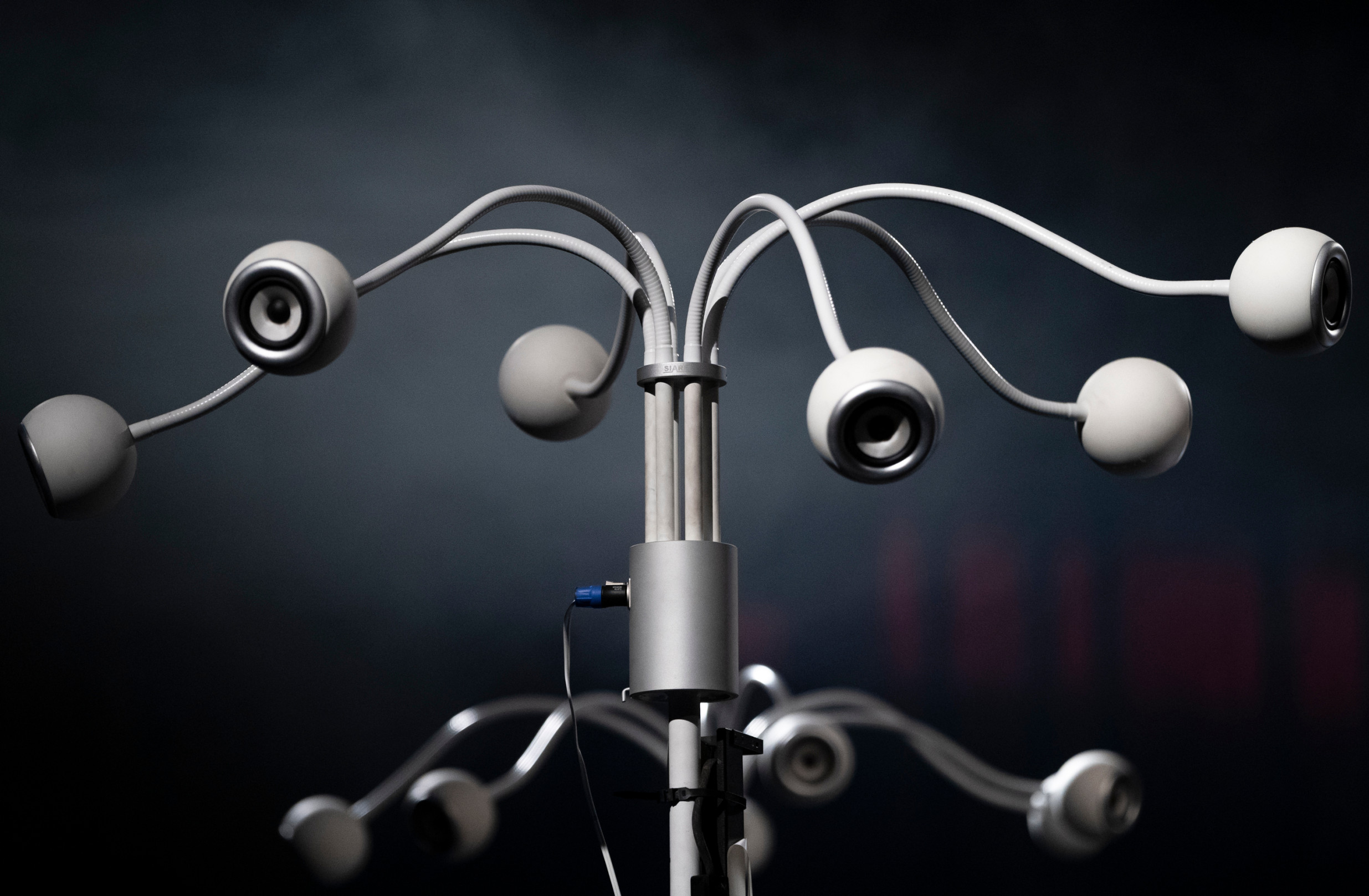 Dať sa pohltiť zvukom. Akuzmónium ponúkne výnimočný zážitok