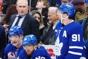 Ráno s NHL: Toronto sa snaží kopírovať majstrov a dopláca na to. Medzi najhorších sa neprepadli iba pre stratu Marnera