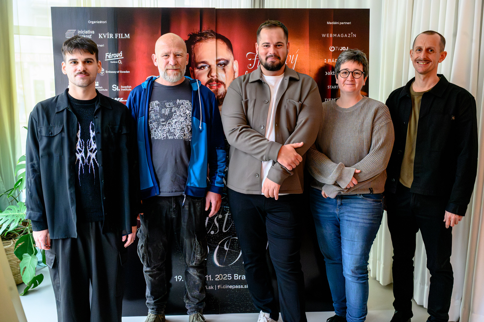 Šou musí pokračovať aj bez štátnych dotácií. Filmový festival inakosti predstaví domácu tvorbu aj novinku s Charli XCX