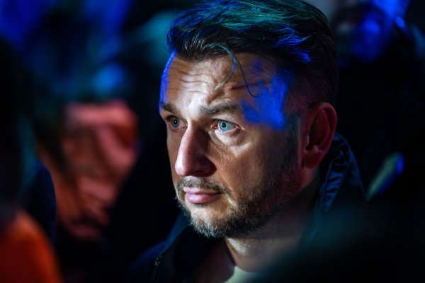 Pochybil sudca, keď rozhodol bez vedomia ministra vnútra? Kedy dostane Ján Čurilla s&nbsp;kolegami 90-tisíc eur od Šutaja Eštoka? (Otázky a&nbsp;odpovede)