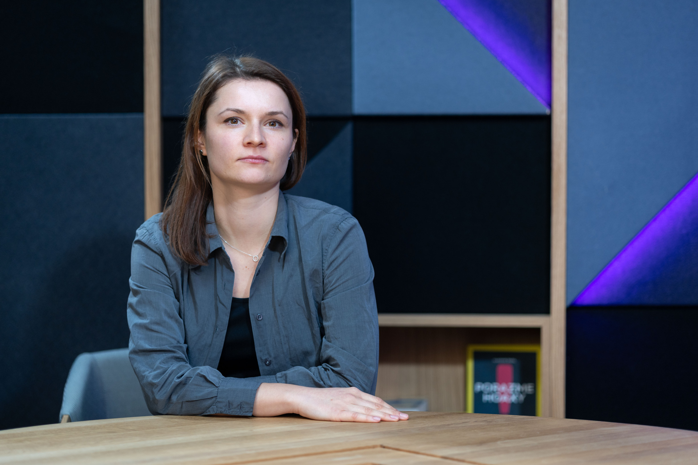 Osočovanie bývalej partnerky je varovný signál, hovorí Gehrerová, autorka knihy o násilí na ženách