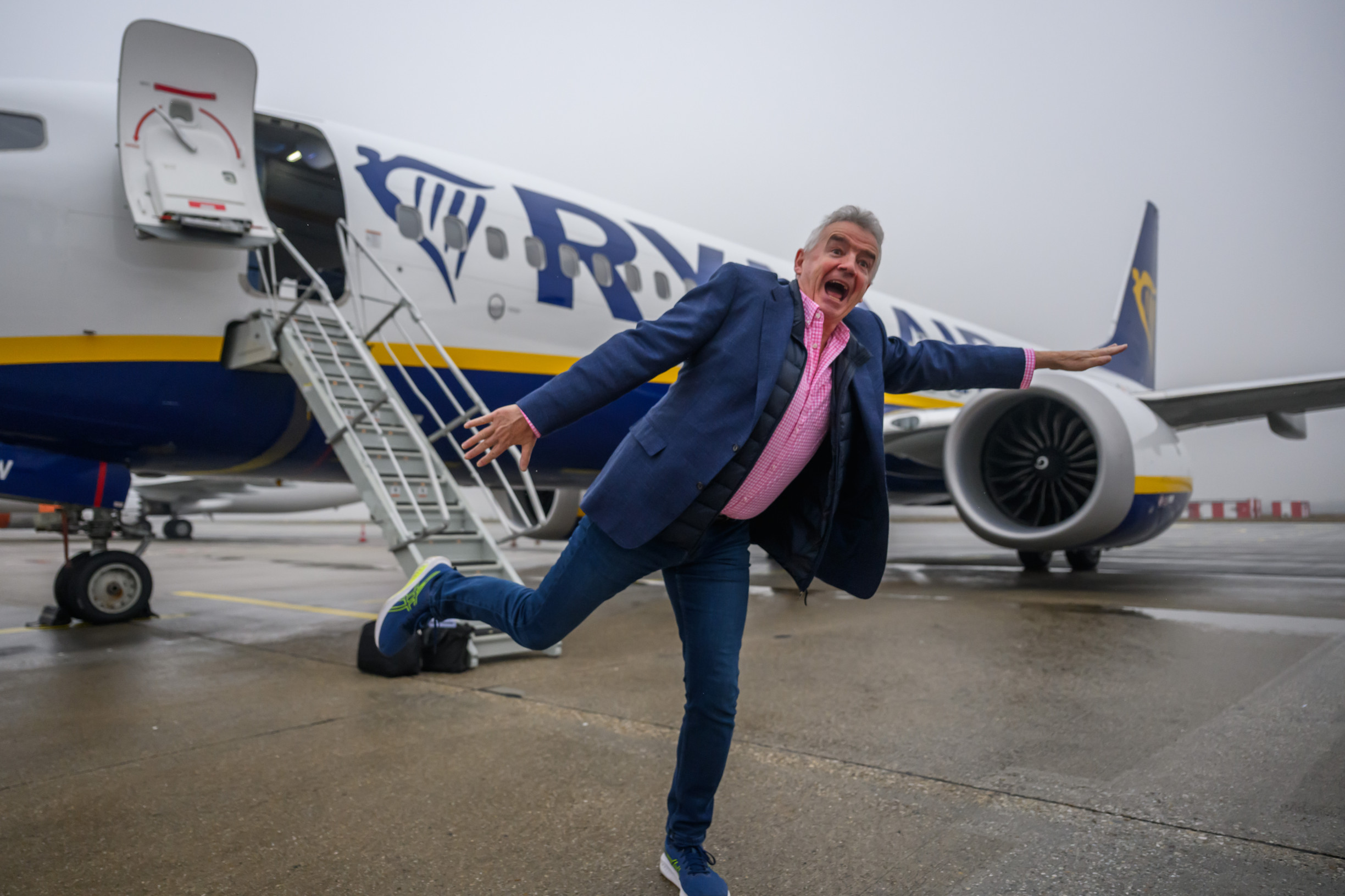 Ryanair bude zatiaľ v Bratislave väčší ako Wizz Air. Jeho šéf sa prišiel pochváliť novými linkami