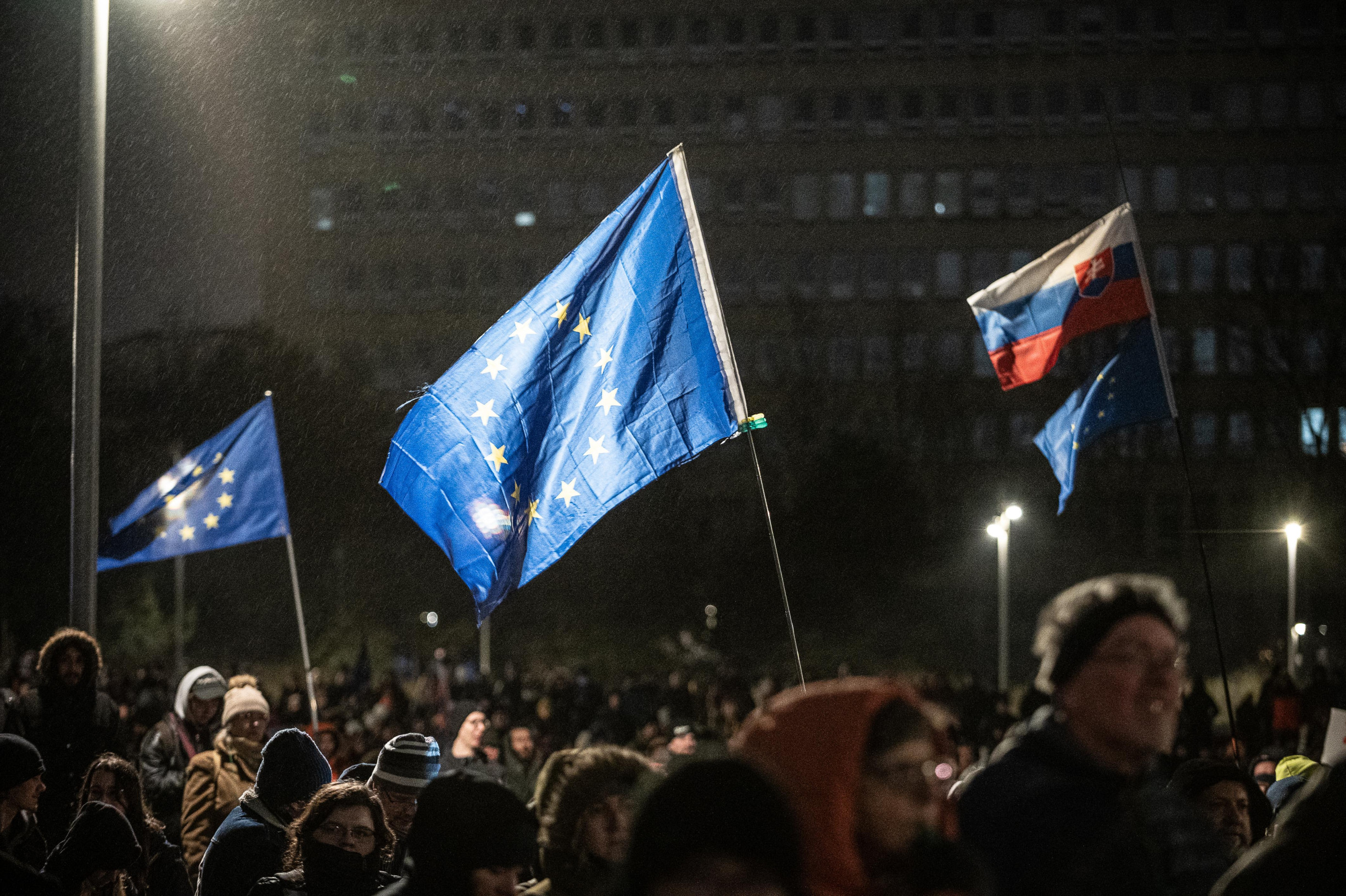Drsný nový svet si vyžaduje drsnejšiu Európu