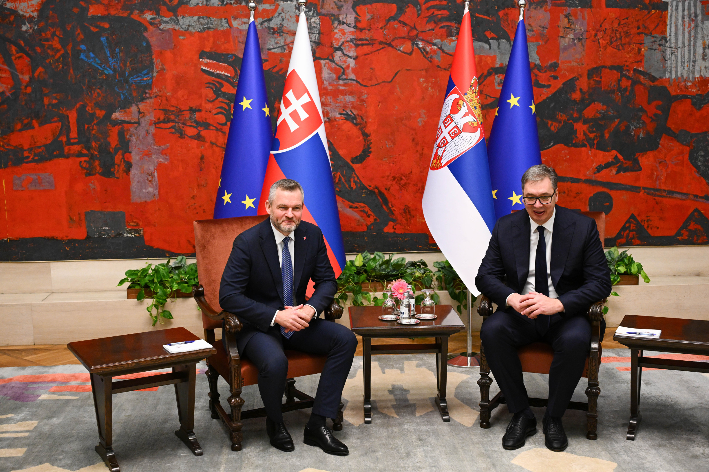 Pellegriniho v Srbsku prijal Vučić. Slovenská menšina ho žiada, aby si vypočul aj tých, ktorí mu povedia pravdu