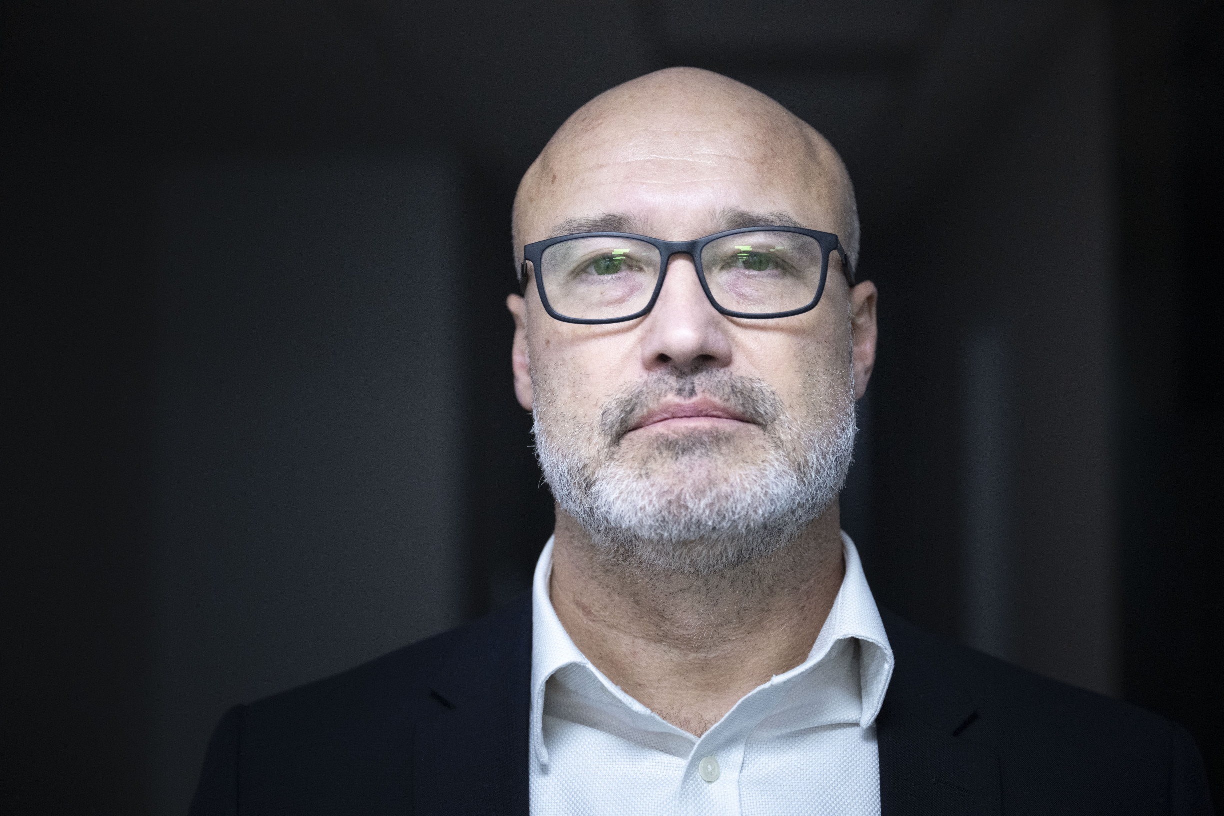 Mlejnek z tajných služieb: Do Ruska nemôžete poslať diplomata, ktorý má problém s alkoholom alebo je gay