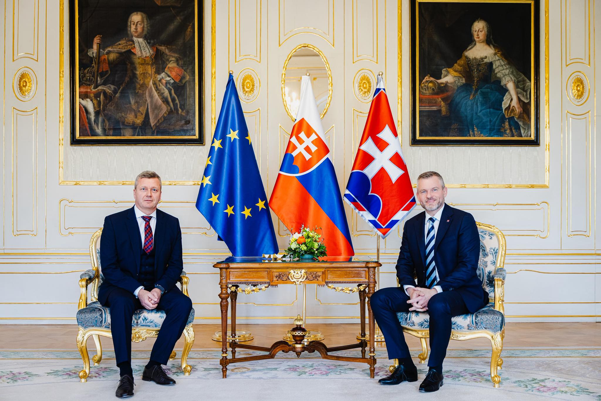 Pellegrini tvrdí, že nehovoril o Benešových dekrétoch to isté ako PS. Nesedí to