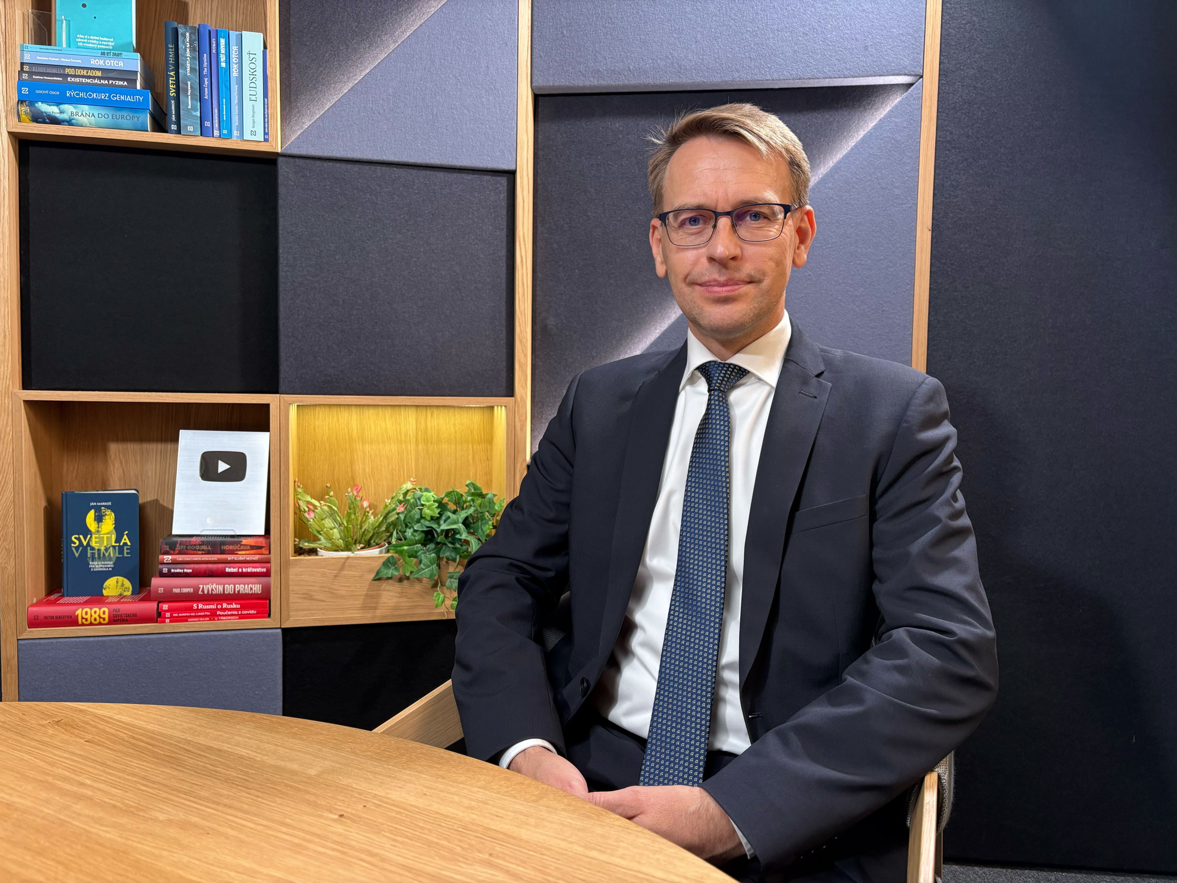 Vedúci Zastúpenia Európskej komisie Stano: Nie sme kápo s obuškom, ktorý striehne, kedy členský štát urobí chybu