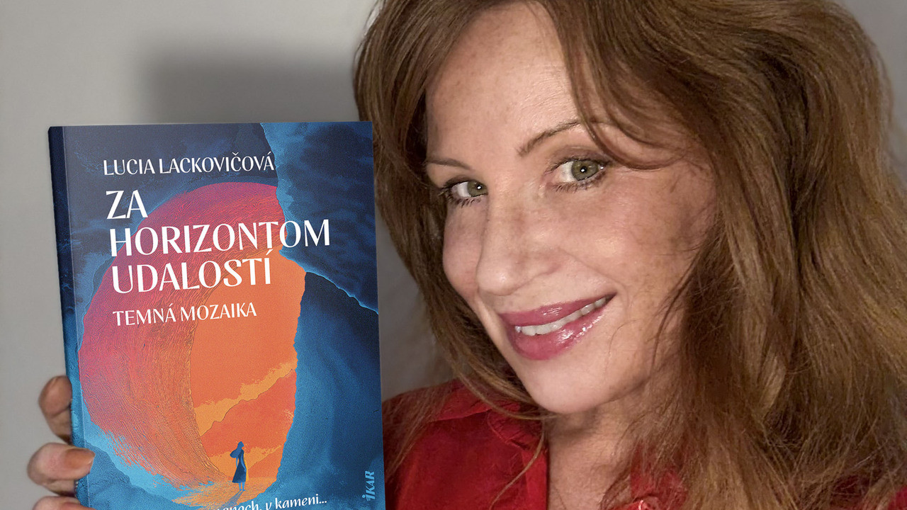 Lucia Lackovičová – Za horizontom udalostí: Temná mozaika (recenzia knihy)