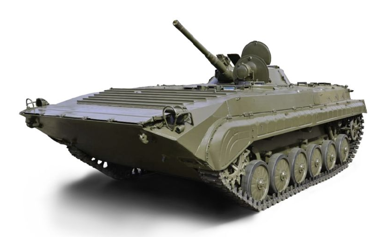 V slovenskom zbrojárstve nerastú iba Strnadovci. Ich český konkurent rozbieha v Dubnici výrobu ťažkej techniky