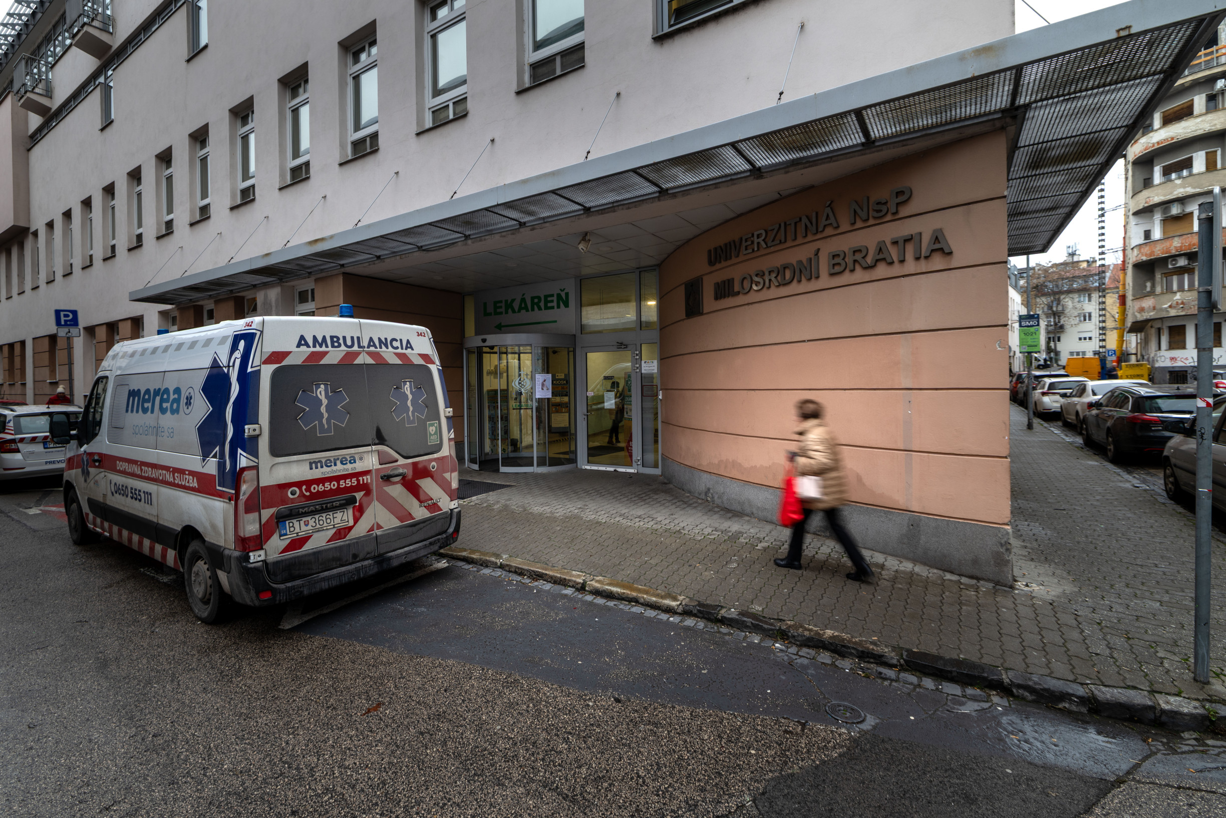 Štátna poisťovňa prilepšila nemocnicam Penty. Aj štátne dostali viac než v minulosti, tvrdí