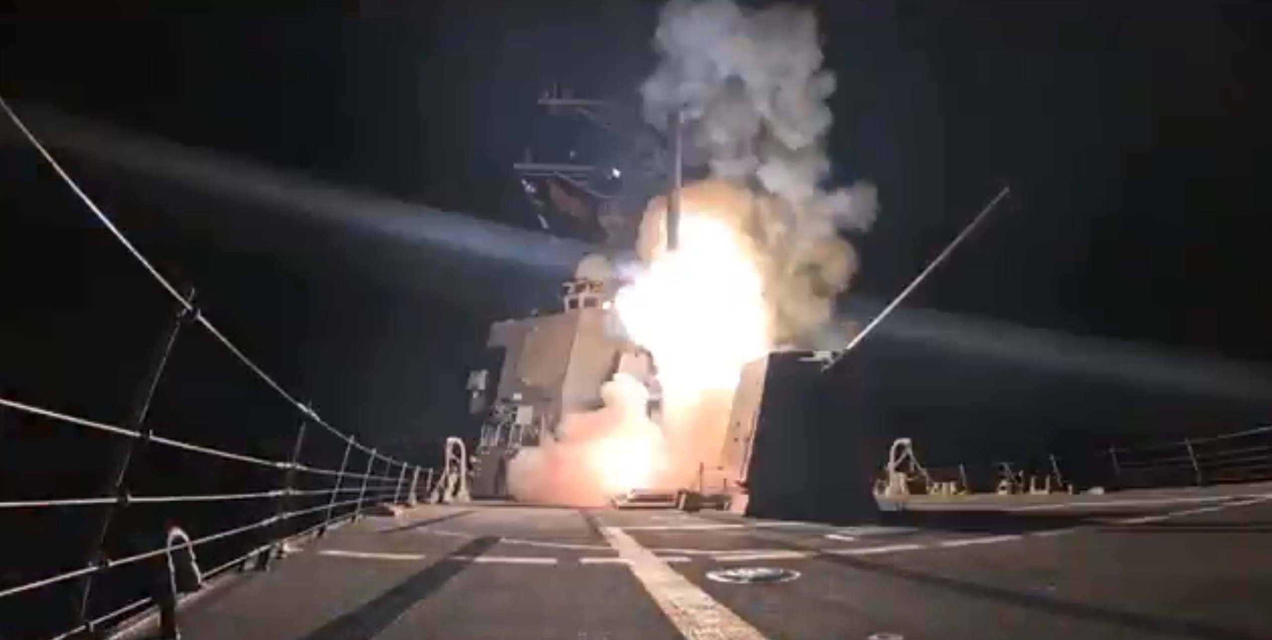 Veselé Vianoce mŕtvym teroristom, vyhlásil Trump a nariadil útok v Nigérii. Hovorí o prenasledovaní kresťanov