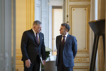 Slovensko potichu vstúpilo do koalície ochotných, Fico ju označoval za vojnových štváčov