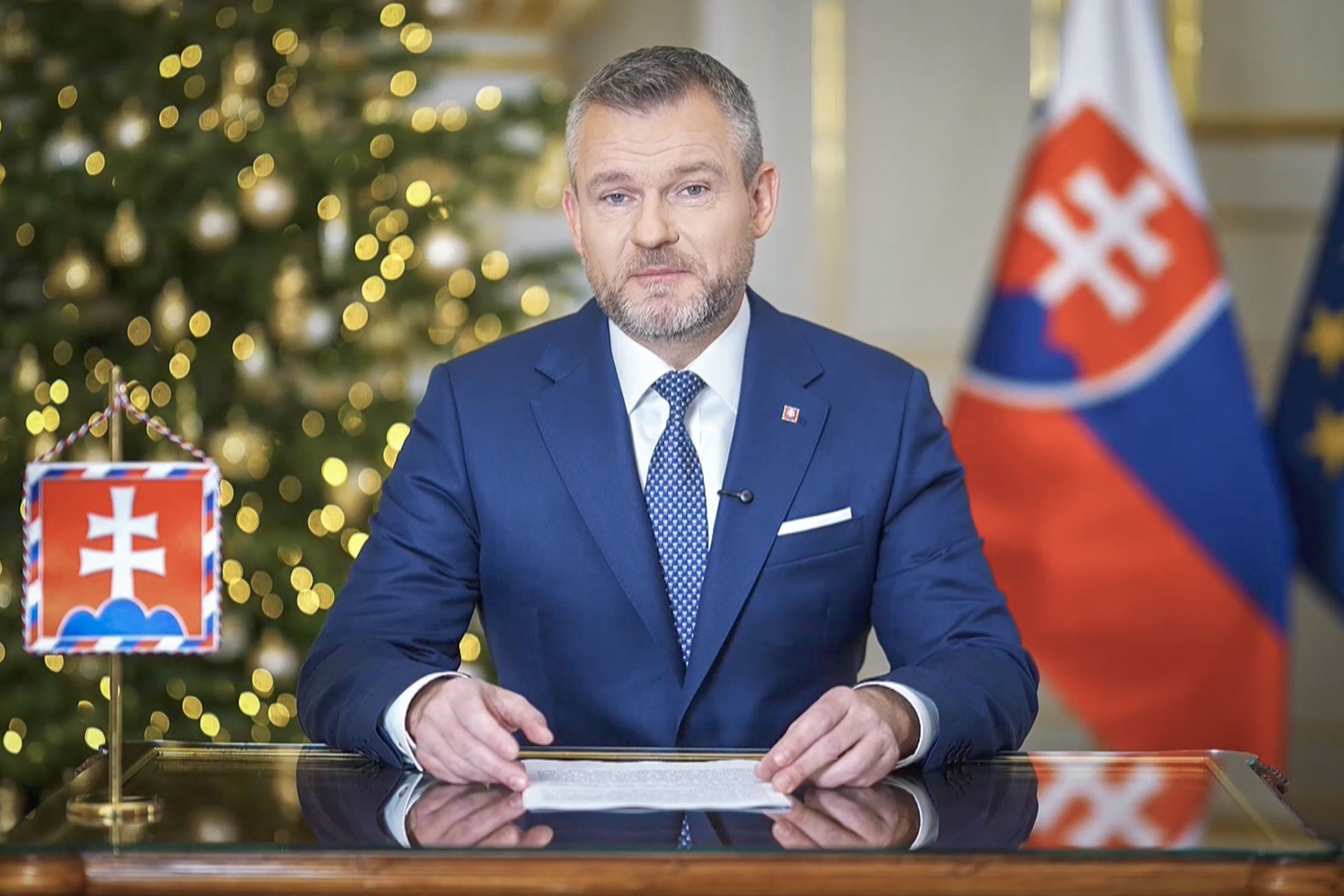 Prezident Pellegrini mal pomenovať objektívne dôvody „malosti“ Slovenska, lebo nie sú navždy dané