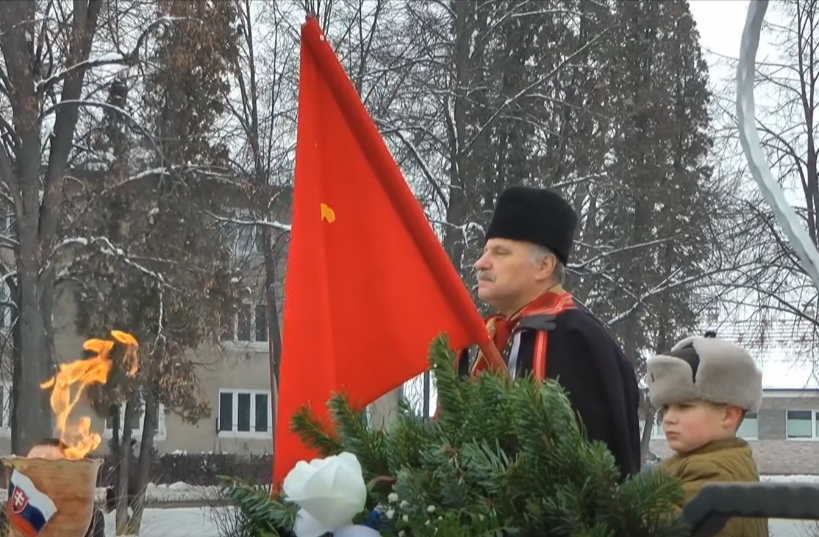 Poltár: Mesto, kde znie sovietska hymna a prokuratúra si s tým nevie rady