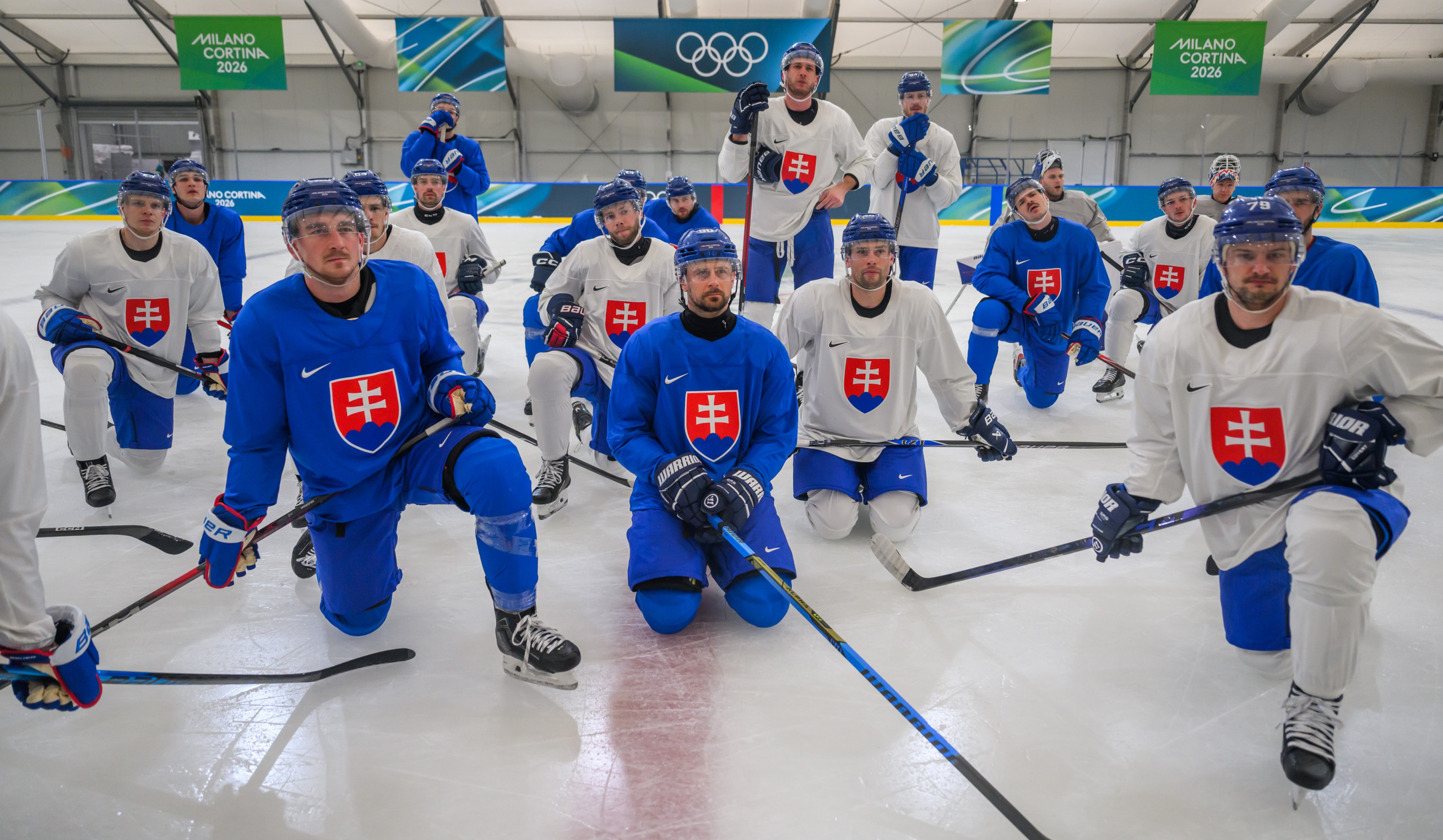 Olympiádou v&nbsp;Miláne sa šíri norovírus. Vysvetľujeme, ako ohrozuje hokejistov a&nbsp;prečo je podľa lekárov extrémny