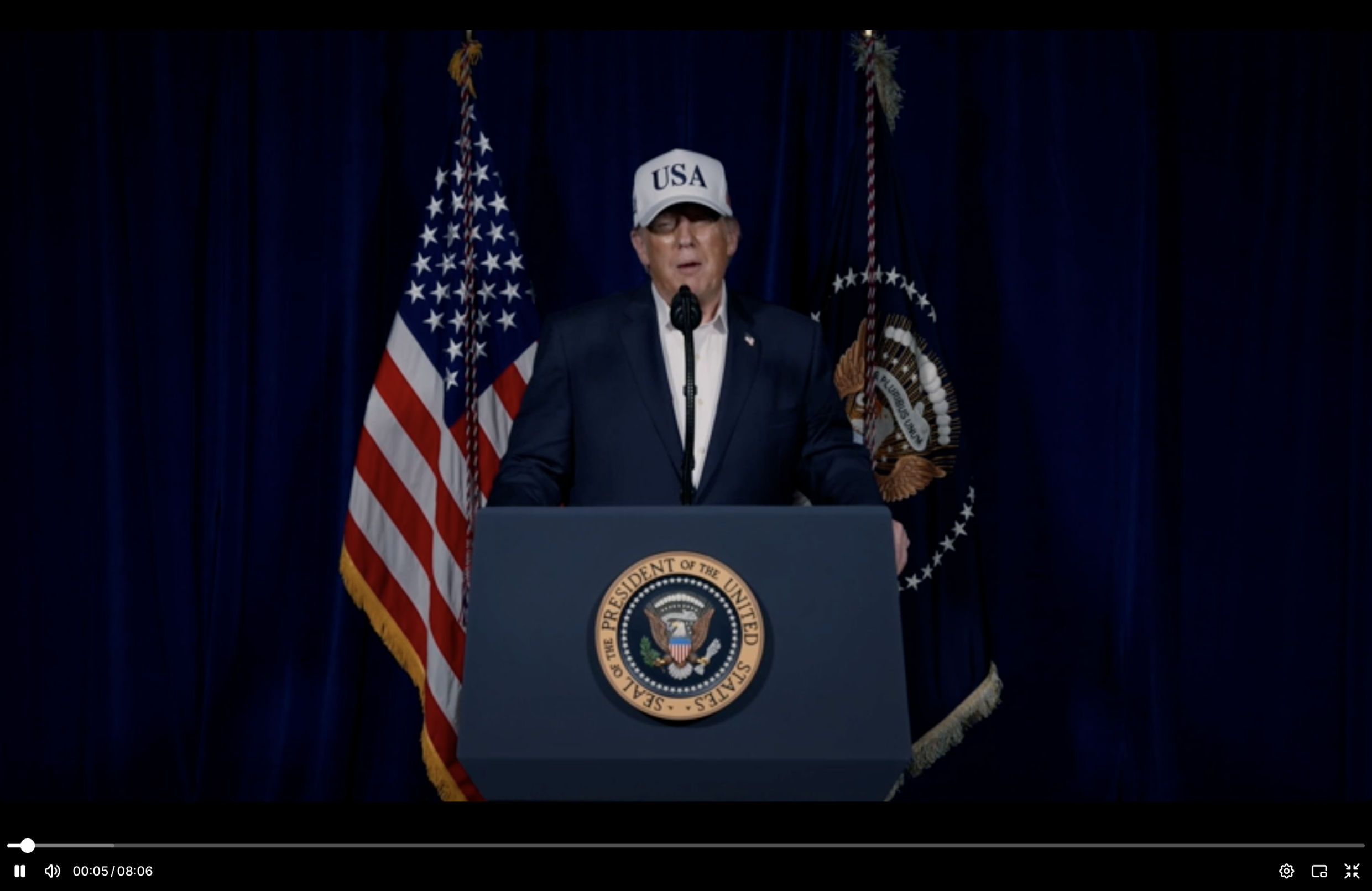 Trumpovi hra s Iránom zatiaľ nevychádza. Kupuje si čas, ktorý nevyhovuje Izraelu