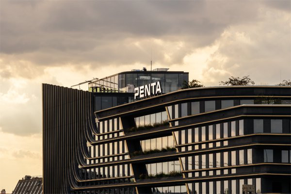 Penta aj J&T Banka rekordne zarobili. Penta viac ako 700 miliónov eur a banka vyše štvrť miliardy