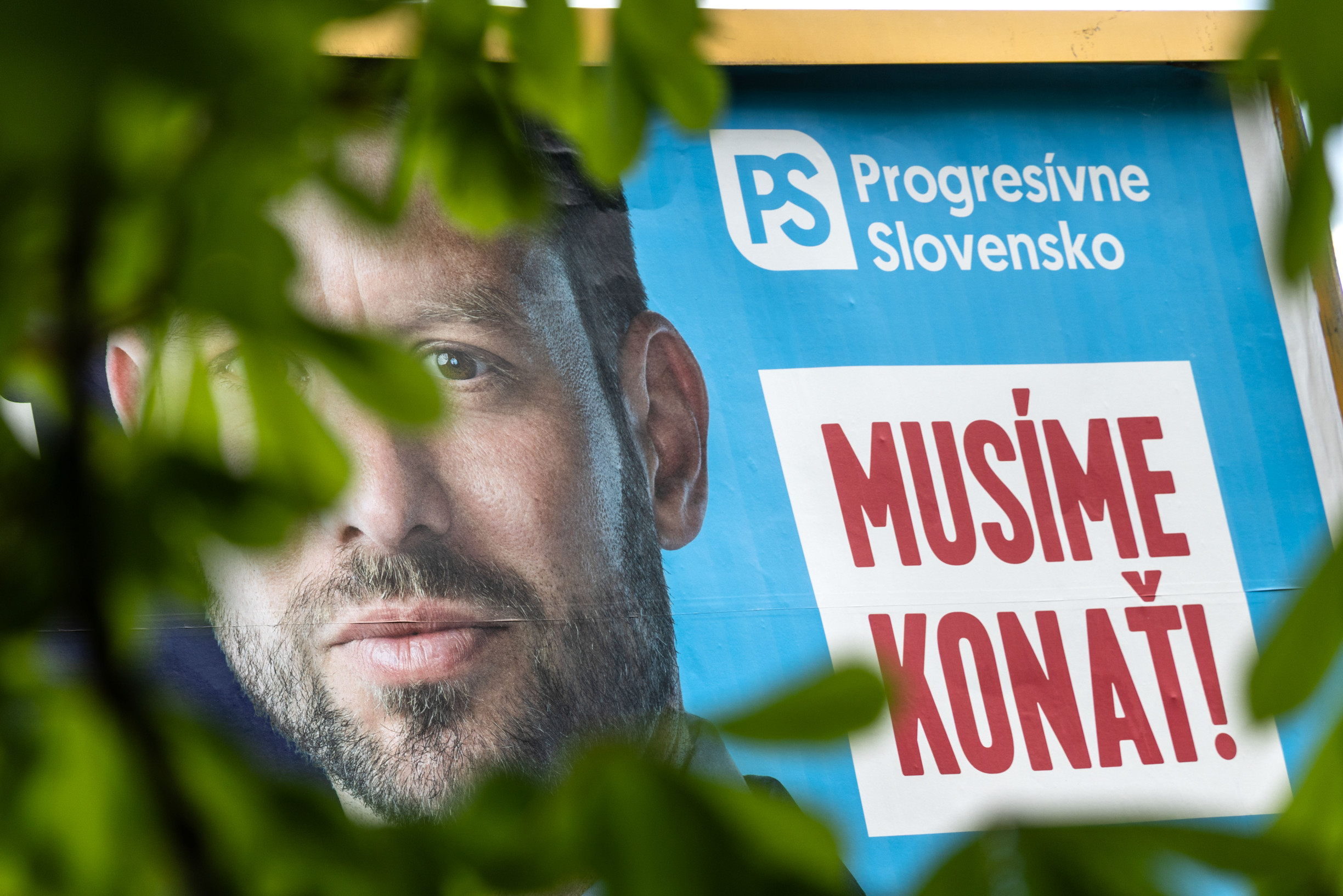 Šimečka musí z&nbsp;kola von