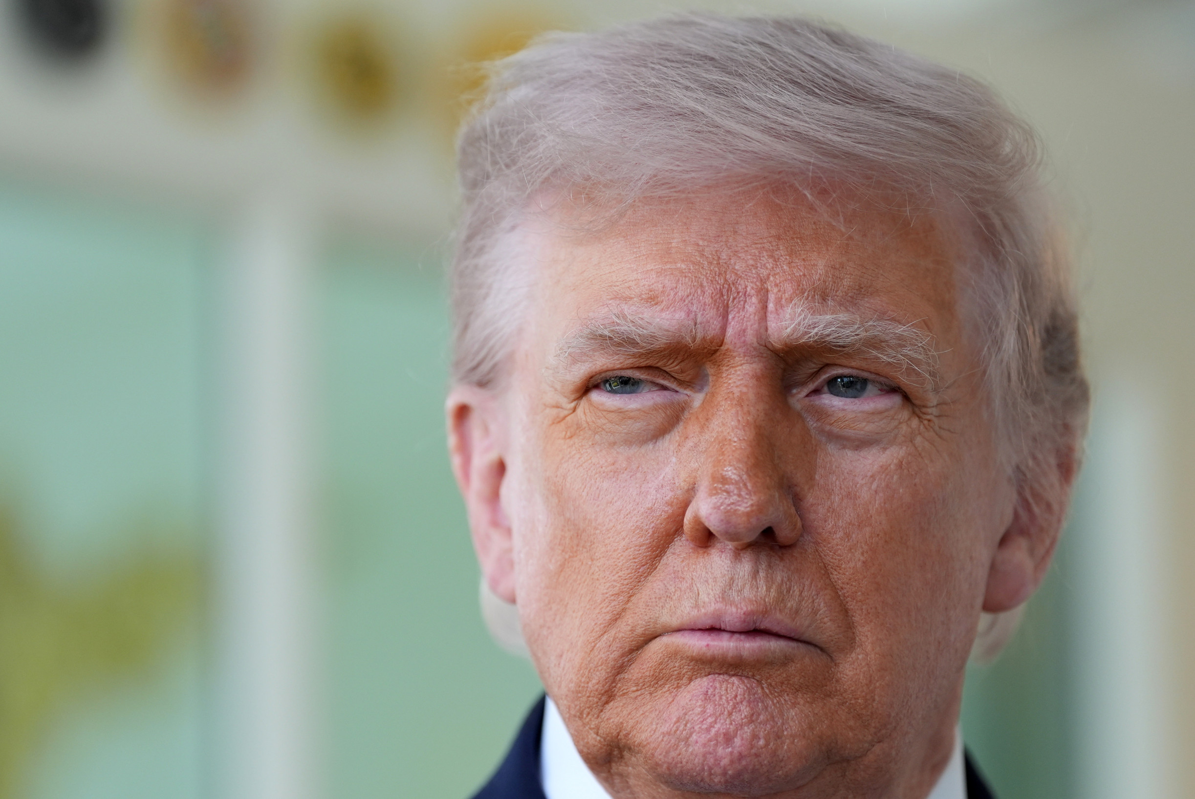 Svetový newsfilter: Trumpovi sa už čudujú aj jeho bývalí spojenci
