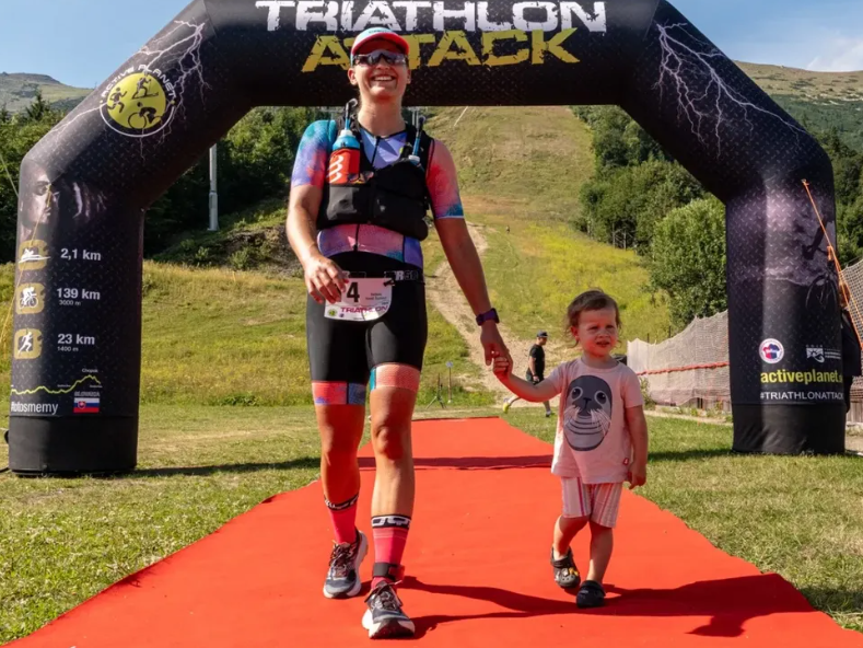 Triatlonistka Kováč Šuchová: Nečekala jsem, že po císařském řezu ještě budu závodit — Deník N