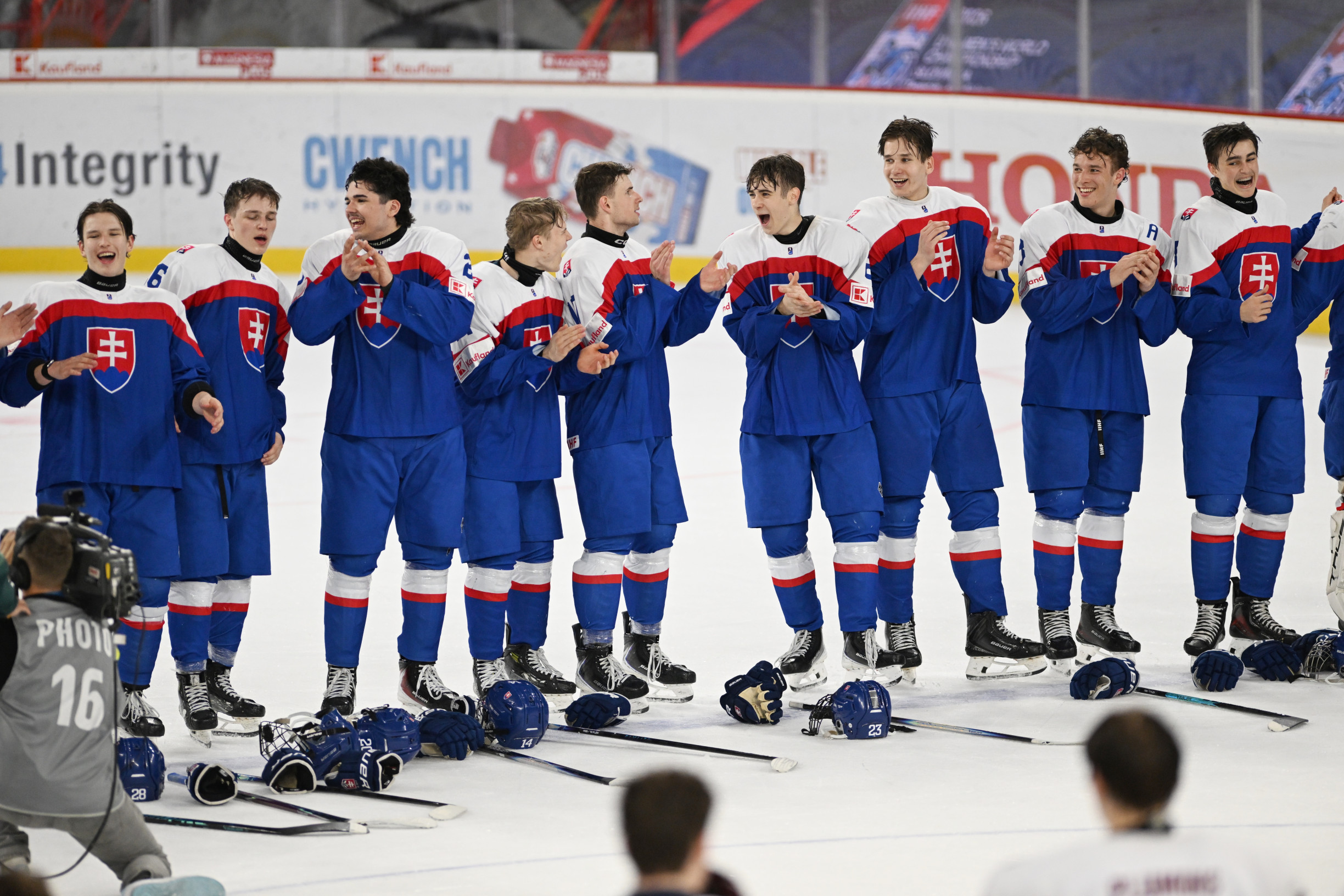 Skaut hodnotí striebornú osemnástku: Do NHL sa môže dostať deväť hráčov